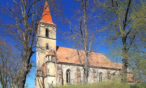 Kostel Nanebevzetí Panny Marie (Velichov)