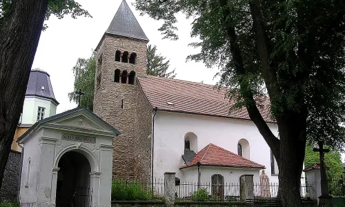 Kostel Nanebevzetí Panny Marie (Neustupov)