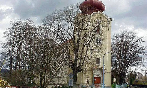 Kostel Nejsvětější Trojice (Řehlovice)