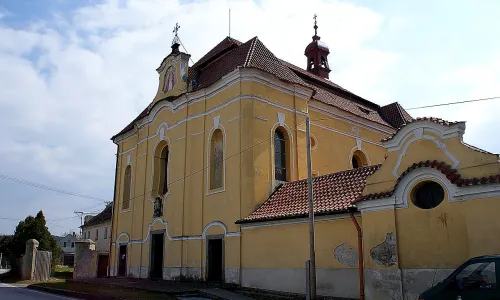 Kostel Panny Marie Bolestné (Přední Ptákovice)