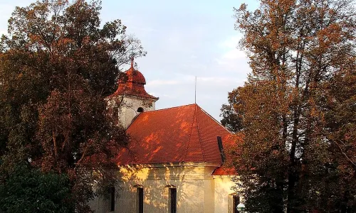 Kostel Povýšení svatého Kříže (Dolní Bělá)