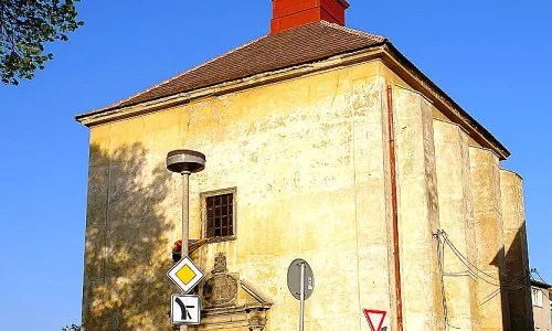 Kostel Zvěstování Panny Marie (Újezdské Předměstí)