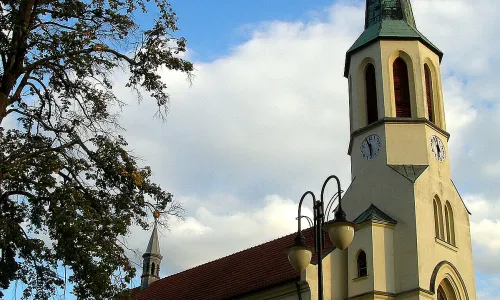 Kostel svaté Maří Magdalény (Hovězí)