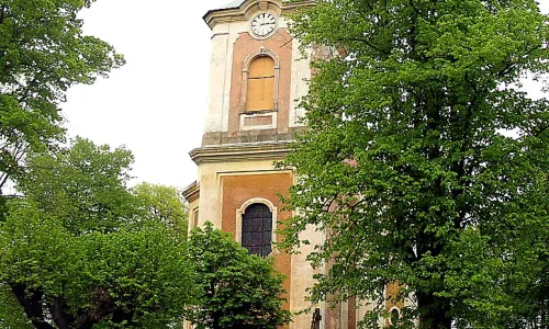 Kostel svatého Jana Nepomuckého ve Starých Křečanech