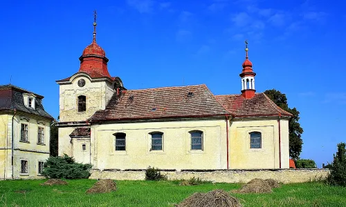 Kostel svatého Martina (Luštěnice)