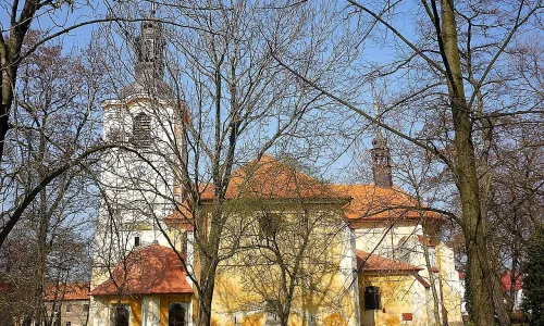Kostel svatého Martina a Navštívení Panny Marie v Liběšicích