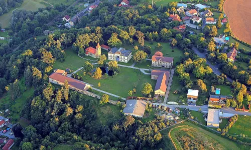 Kostel svatého Michaela archanděla (Michalovice)