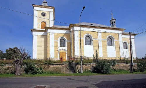Kostel svatého Mikuláše Tolentinského (Vysoké Veselí)