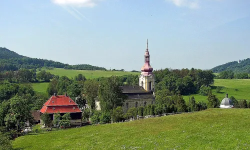 Kostel svatého Petra a Pavla (Volfartice)