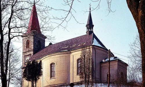 Kostel svatého Petra a Pavla (Tanvald)