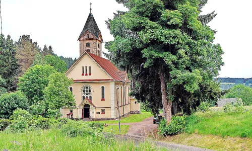 Kostel svatého Petra a Pavla (Rotava)