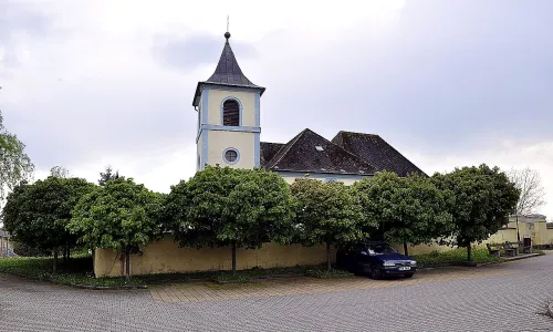 Kostel svatého Vavřince (Žákava)