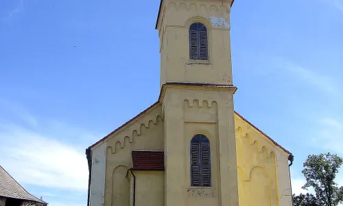 Kostel svatých Cyrila a Metoděje (Řenče)