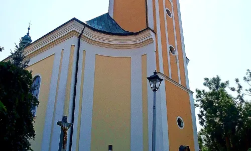 Kostel svatých Petra a Pavla (Kelč)