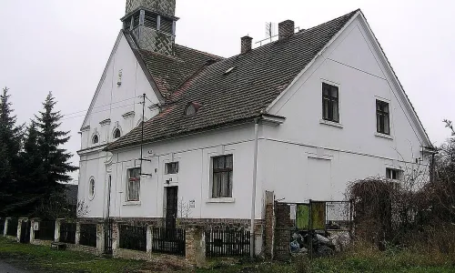 Sbor a fara Církve československé husitské