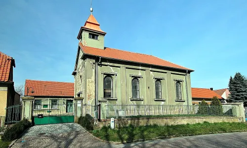 bývalá synagoga v Plaňanech
