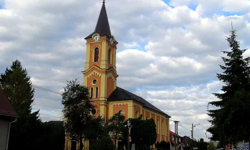evangelický kostel v Huslenkách