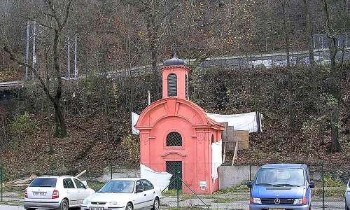 kaple bývalého vojenského hřbitova