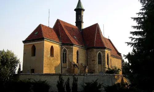 kostel Nalezení svatého Kříže (Bříství)