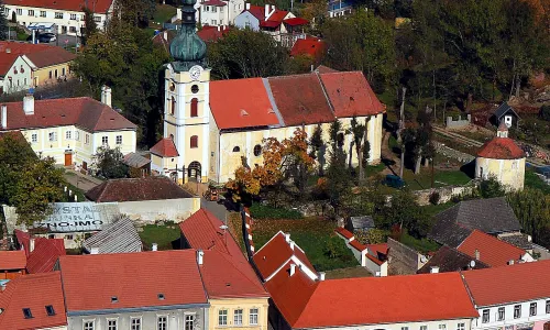 kostel Nanebevzetí Panny Marie (Vranov nad Dyjí)