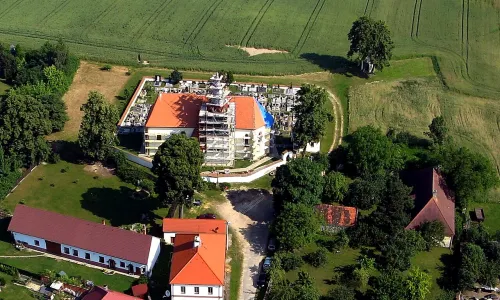 kostel Nanebevzetí Panny Marie (Drahov)
