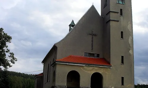 kostel Panny Marie Pomocnice křesťanů (Nová Ves nad Nisou)