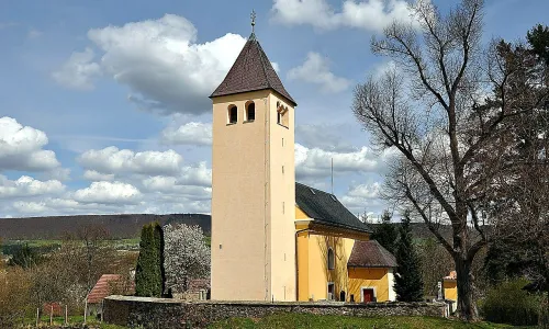 kostel svaté Máří Magdalény (Pařížov)