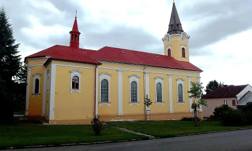 kostel svatého Cyrila a Metoděje (Doloplazy)
