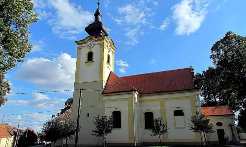 kostel svatého Františka Serafinského v Hostimi