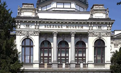 Historická výstavní budova Slezského zemského muzea