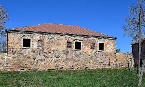Hrádek (tvrz, Neprobylice)
