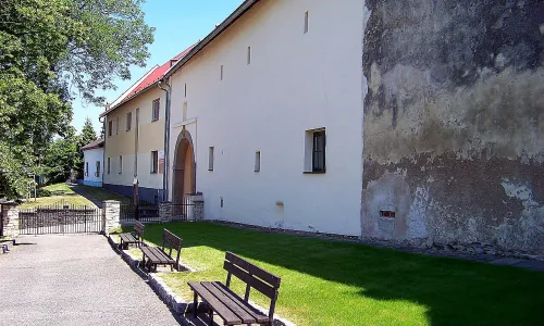 Jezuitský dvůr