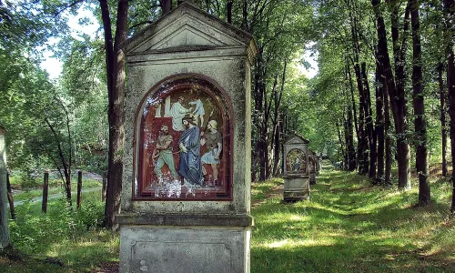 Křížová cesta u Cvikova