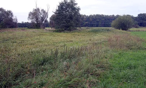 Tvrz - tvrziště Na valech