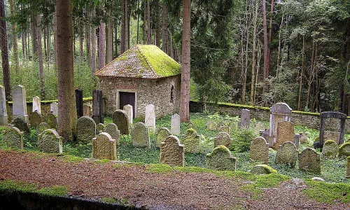Židovský hřbitov v Markvarci