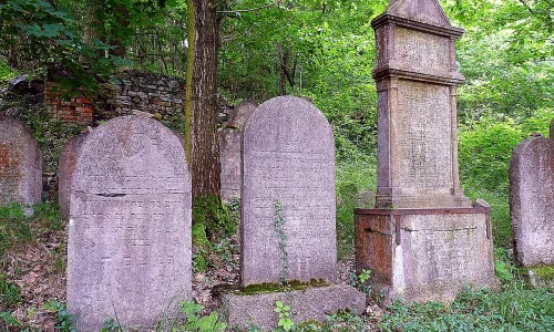 židovský hřbitov v Hostomicích