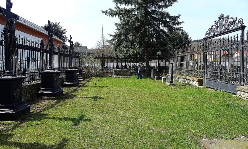 Hřbitov Salmů