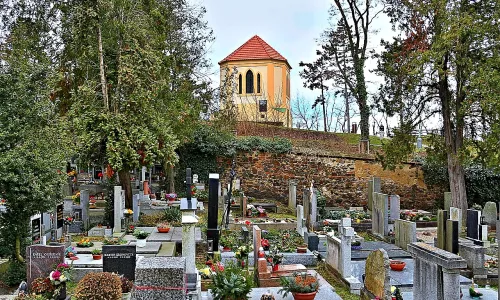 Modřanský hřbitov