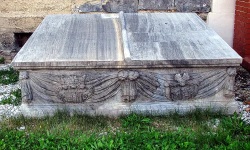 Náhrobek Skrbenských