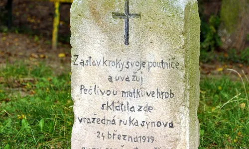 Pamětní kámen (Padochov)