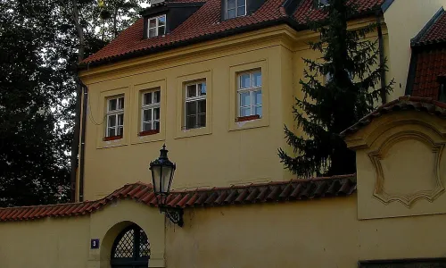 Haštalská škola