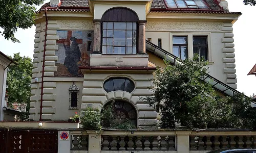 Suchardova vila (Slavíčkova 15)