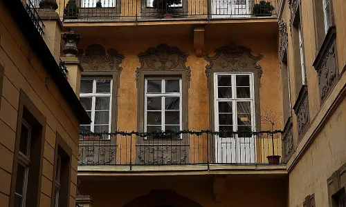 U zlatého jelena