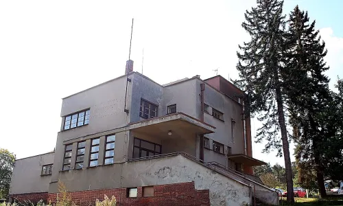 Základní škola (Hornická Čtvrť)