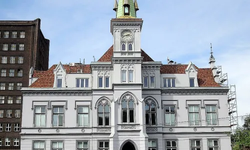 stará správní budova Spolchemie