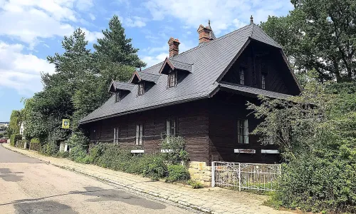 vila Samorostlá