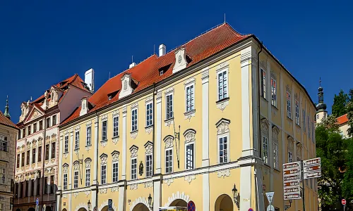 Aueršperský palác v Praze