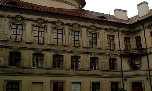 Šternberský palác