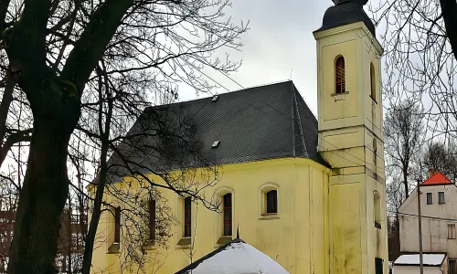 Kostel Nanebevzetí Panny Marie (Krásný Les)