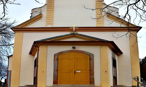 Kostel Nanebevzetí Panny Marie (Modřany)